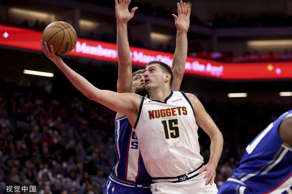 另一个被看 另一个被看