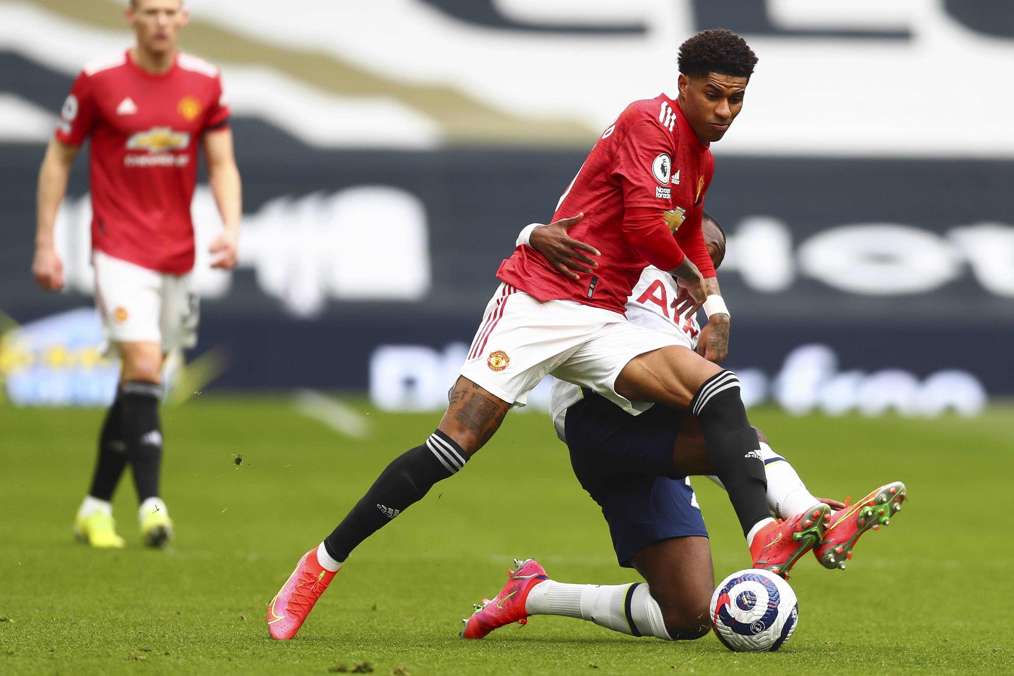 位更是让对 位更是让对